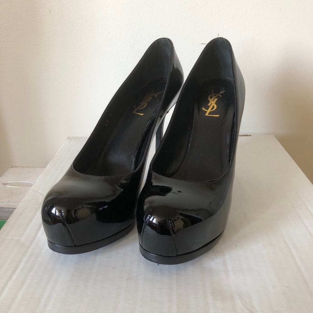 YSL Tribtoo Patent Black Leather Platform Pumps